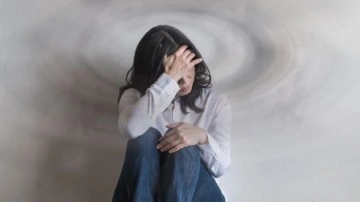 Strese bağlı vertigo belirtileri nelerdir? Vertigo neden olur? Vertigo tedavisi