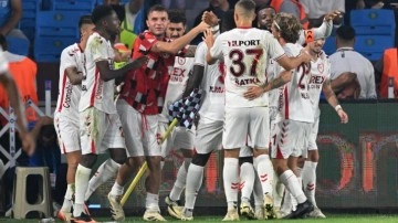 Süper Lig ekibinin 2 yıldızına milli davet!