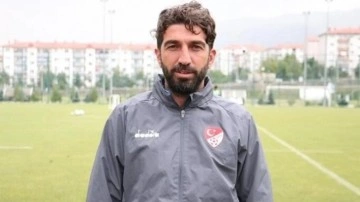 Süper Lig'in efsane futbolcusu oldu 1. Lig ekibinin yeni teknik direktörü oldu