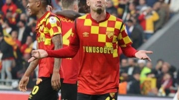 Süper Lig'in tecrübeli yıldızı Suudi Arabistan'da!