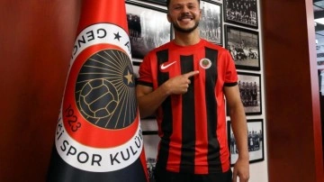 Süper Lig'in yeni ekibinden savunmaya takviye