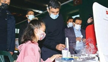 T3 Vakfı'nın yeni projesi: 11 bin &ouml;ğrenciye 3 yıl eğitim verilecek