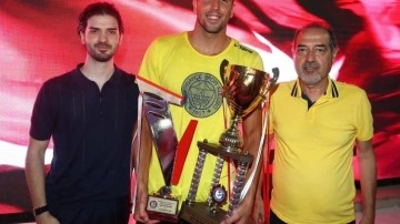 Tahkim Kurulu'ndan karar! 2023'teki kupa Galatasaray'dan alındı Fenerbahçe'ye ve