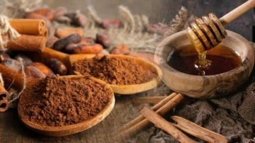 Tar&ccedil;ın ve bal karışımı neye iyi gelir? Toz tar&ccedil;ın, bal ve limon karışımı faydaları...