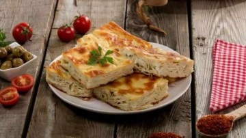 Tavada yalancı su b&ouml;reği tarifi, nasıl yapılır?