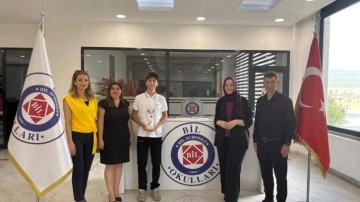 Tavşanlı BİL Koleji öğrencisi Batu Aydınlı LGS birincisi oldu