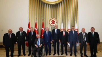 TBMM Başkanı Kurtulmuş, eski TBMM başkanlarıyla buluştu