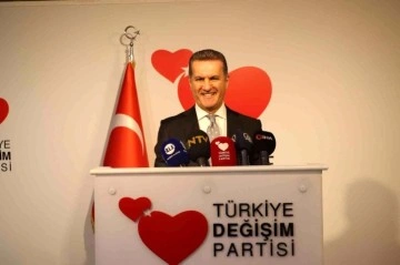 TDP lideri Sarıg&uuml;l: "Kadınların kaybettiği bir m&uuml;cadeleyi tarih bug&uuml;ne kadar yazmamıştır"
