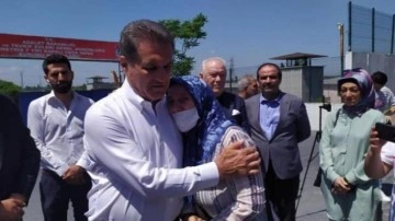 TDP lideri Sarıg&uuml;l'den, Metris cezaevi &ouml;n&uuml;nde af &ccedil;ağrısı