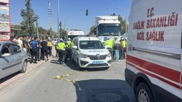 Tekerlekli sandalyedeki kızını yolun karşısına geçiriyordu: Annenin feci ölümü!