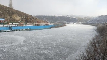 Termometreler eksi 16'yı g&ouml;rd&uuml;: Uyarılar geldi!