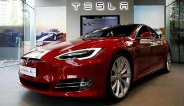 Tesla, en g&uuml;venilir otonom marka se&ccedil;ildi