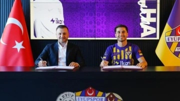 TFF 1. Lig'de şampiyon olup serbest kalmıştı: Süper Lig ekibine imzayı attı