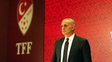 TFF Başkanı İbrahim Hacıosmanoğlu'mdan bomba sözler: Türk futbolunda panik havası esiyor