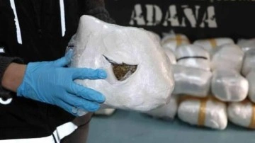 TIR'dan 87 kilo esrar &ccedil;ıktı, 'Hepsi benim' dedi