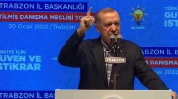 Trabzon'da Cumhurbaşkanı Erdoğan'ı b&uuml;y&uuml;leyen anlar: Tarihi bir g&uuml;ndeyiz