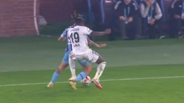 Trabzonspor - Beşiktaş ma&ccedil;ının VAR kayıtları a&ccedil;ıklandı