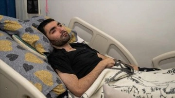 Trafik kazasında yatağa bağımlı hale gelen genç için tedavi umudu!