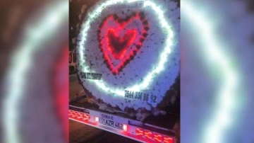 Trafikte sevgilisine yaptığı doğum günü sürprizi, pahalıya patladı!