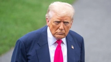 Trump, Epstein'e doğum günü mektubu gönderdiği iddiasını yalanladı