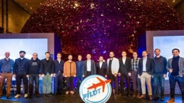 T&uuml;rk Telekom CEO&rsquo;su &Uuml;mit &Ouml;nal: Yatırımlarımıza devam edeceğiz