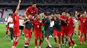 Türkiye-İspanya! Muhtemel 11'ler