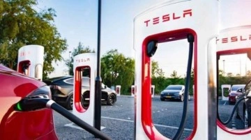 T&uuml;rkiye, Tesla da dahil olmak &uuml;zere 119 şirkete şarj istasyonu lisansı verdi