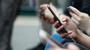 T&uuml;rkiye'de satılan cep telefonlarının y&uuml;zde 57'si 9 bin 500 TL'nin altında!