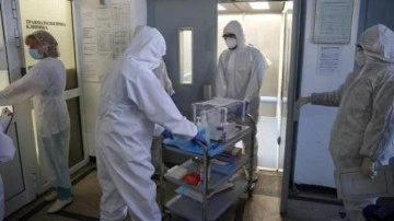 T&uuml;rkiye'nin koronavir&uuml;s tablosu a&ccedil;ıklandı: D&uuml;ş&uuml;ş s&uuml;r&uuml;yor