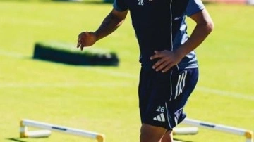 U19'da yıldızlaşmıştı: 2007 doğumlu futbolcu A Takım'a çıkarıldı