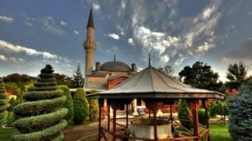 &Uuml;&ccedil; aylarda hadis halkaları kuruluyor