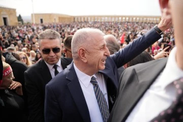 Ümit Özdağ: “Türk milletinin Büyük Kahramanı Gazi Mustafa Kemal Atatürk,