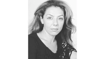 &Uuml;nl&uuml; oyuncu Başak &Ouml;zel hayatını kaybetti