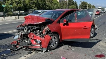 Uşak'ta zincirleme kaza: 7 kişi yaralandı