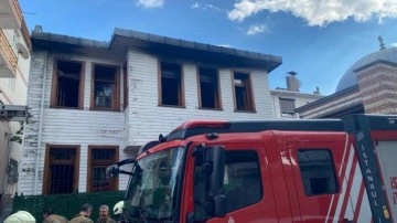 Üsküdar’da Kur’an kursunda yangın! Öğrenciler dumandan etkilendi