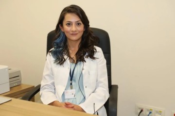 Uzmanından "g&uuml;neş kremi" uyarısı