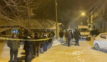 Vahşi cinayet! Oğlu ihbar etti, korkunç halde bulundu