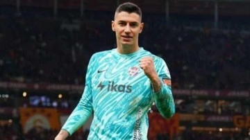 Ve Berke Özer imzayı resmen attı! Süper Lig'de kaldı