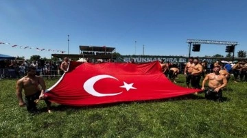 Yağlı güreşte başpehlivan belli oldu!
