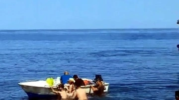 Yama&ccedil; paraş&uuml;t&uuml; eğitmeni 200 metreden denize &ccedil;akılmıştı! Paylaşımı ş&uuml;phe uyandırdı