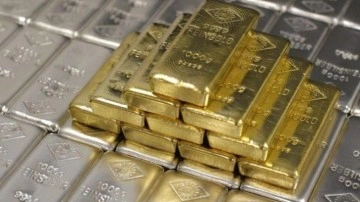 Yatırımcısına büyük kazanç: Gümüş yüzde 12,5 ile altını solladı!