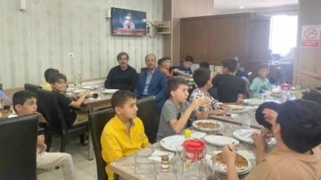 Yeni D&uuml;nya Vakfı Hakkari'de &ouml;ğrencileri sevindirdi