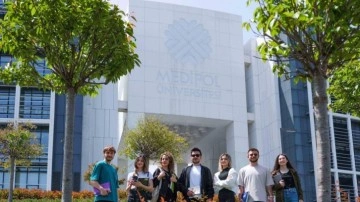 YKS şampiyonlarının 7 yıldır değişmeyen adresi Medipol &Uuml;niversitesi