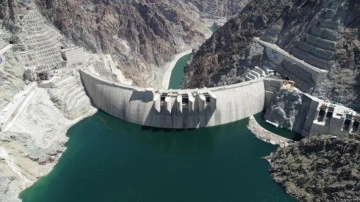 Yusufeli Barajı 2,5 milyonun elektrik ihtiyacını karşılıyor! 'Kendi gücümüze güveniyoruz'