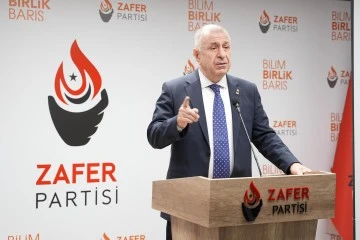 Zafer Partisi Genel Başkan Prof. Dr. Ümit Özdağ, Prof. Dr. Ahmet Davutoğlu’nu televizyon programında tartışmaya davet etti.