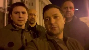 Zelenskiy: "Biz hepimiz buradayız, bağımsızlığımızı ve devletimizi koruyoruz"